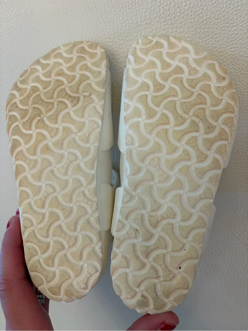Birkenstock Kids White Adjustable Strap Sandals- size 27/ toddler 9